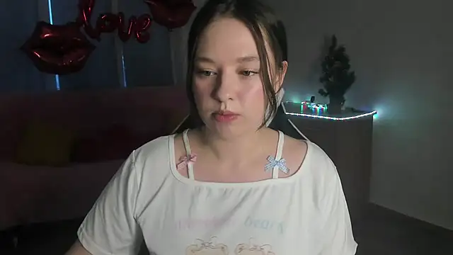 Snapshot of PureLedy chatting on March 9, 2026, 12:58 am PureLedy online show from March 9, 2026, 12:58 am