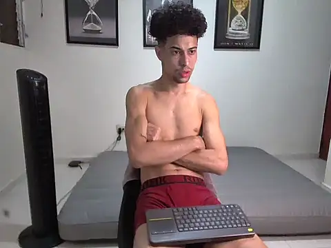 Dollarhot30 online show from November 28, 2025, 6:13 am