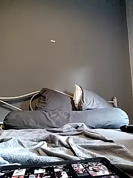 twitshe online show from January 13, 2026, 10:41 am