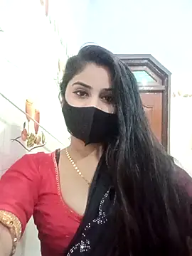 Hot-Soniya733 online show from November 24, 2025, 4:18 pm