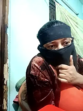 jenyfer709 online show from January 14, 2026, 9:18 pm