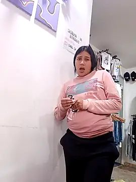 burbuja02 online show from January 7, 2026, 2:44 pm