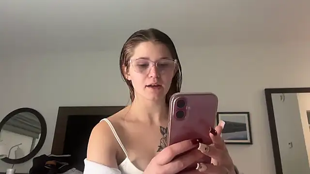 Riley ray69 online show from October 2, 2025, 2:48 am