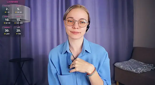 Snapshot of EdaKirkIin chatting on September 20, 2025, 6:18 am EdaKirkIin online show from September 20, 2025, 6:18 am