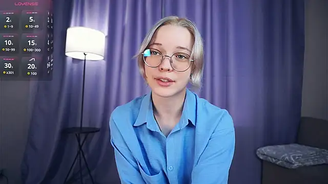 Snapshot of EdaKirkIin chatting on September 23, 2025, 6:09 am EdaKirkIin online show from September 23, 2025, 6:09 am