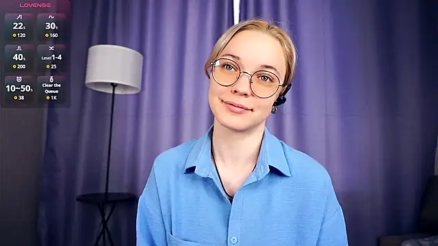 Snapshot of EdaKirkIin chatting on September 30, 2025, 6:19 am EdaKirkIin online show from September 30, 2025, 6:19 am