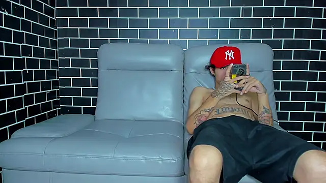 Something pork4 online show from September 22, 2025, 3:18 pm