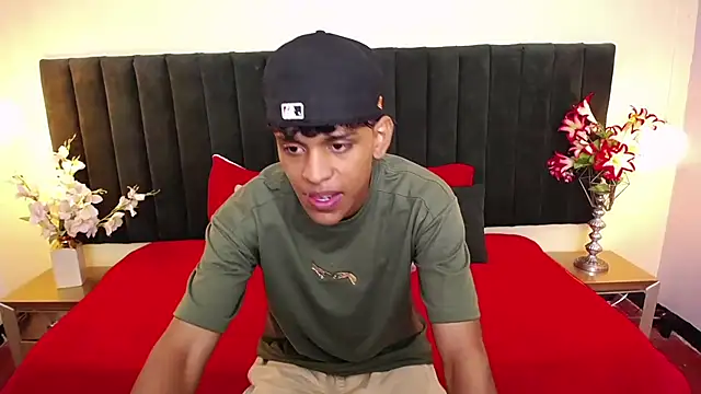 jhos padill online show from October 2, 2025, 1:14 pm