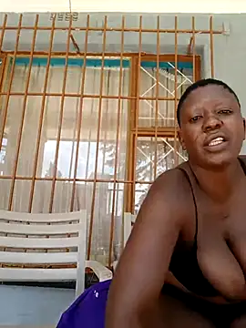 Snapshot of DarkQueen_94 chatting on February 27, 2026, 9:31 am DarkQueen 94 online show from February 27, 2026, 9:31 am