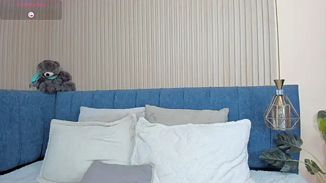 Snapshot of angel_ponce chatting on March 26, 2026, 7:12 pm angel ponce online show from March 26, 2026, 7:12 pm