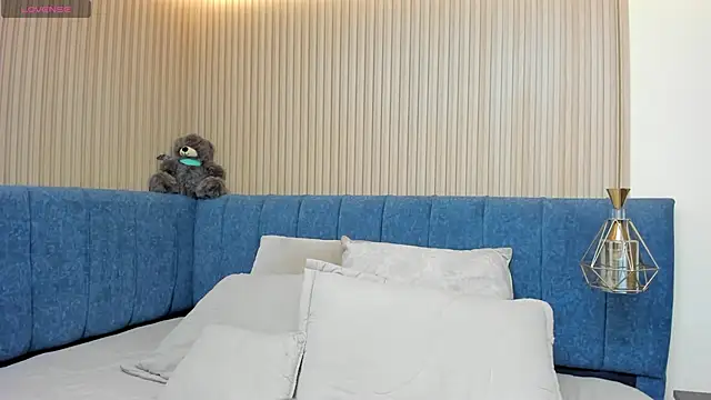 Snapshot of angel_ponce chatting on April 11, 2026, 7:17 pm angel ponce online show from April 11, 2026, 7:17 pm