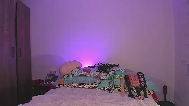 K2xxKrawl online show from September 8, 2025, 10:31 pm