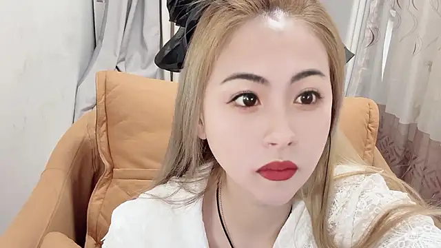 Snapshot of AUTUMN_1 chatting on March 29, 2026, 2:46 am AUTUMN 1 online show from March 29, 2026, 2:46 am