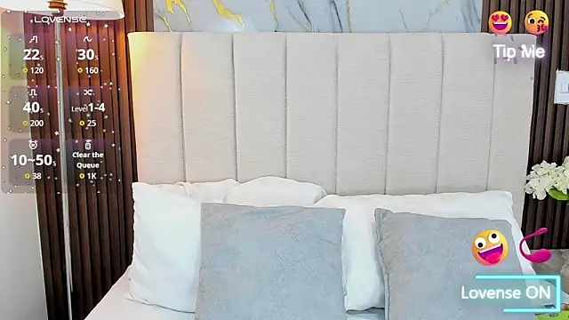 Snapshot of Victoria_Guzman chatting on March 11, 2026, 5:40 pm Victoria Guzman online show from March 11, 2026, 5:40 pm