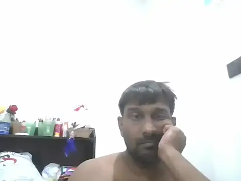 Snapshot of Chathutharu chatting on November 19, 2025, 8:53 pm Chathutharu online show from November 19, 2025, 8:53 pm