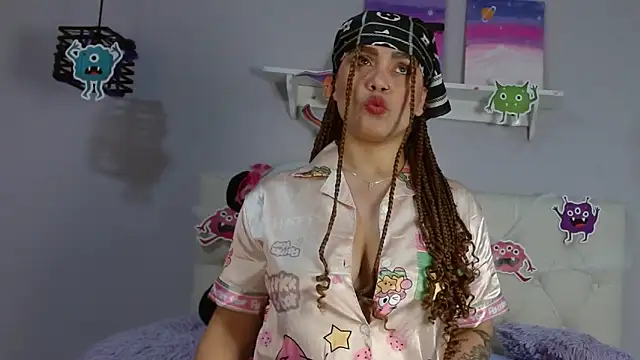 Snapshot of _Aiitanaa_ chatting on October 30, 2025, 5:17 am Aiitanaa online show from October 30, 2025, 5:17 am