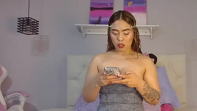 Snapshot of _Aiitanaa_ chatting on October 12, 2025, 4:58 am Aiitanaa online show from October 12, 2025, 4:58 am