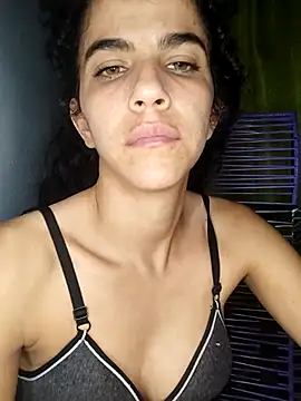 Snapshot of lucerocutte chatting on December 18, 2025, 3:55 am lucerocutte online show from December 18, 2025, 3:55 am