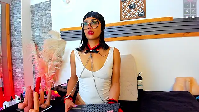 Snapshot of Sarita__love chatting on February 20, 2026, 2:41 am Sarita love online show from February 20, 2026, 2:41 am