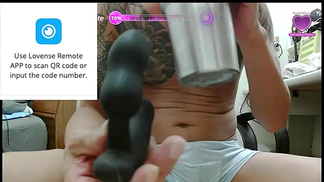 XLJjjjjjjjjjj online show from September 17, 2025, 4:09 pm