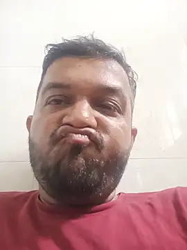 VJ17 online show from May 31, 2026, 3:23 am