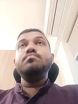 VJ17 online show from April 9, 2026, 10:10 am