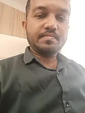 VJ17 online show from October 3, 2025, 6:04 am