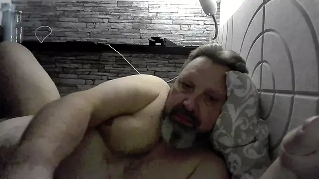 Snapshot of BigMan738@xh chatting on May 27, 2026, 11:34 pm BigMan738xh online show from May 27, 2026, 11:34 pm