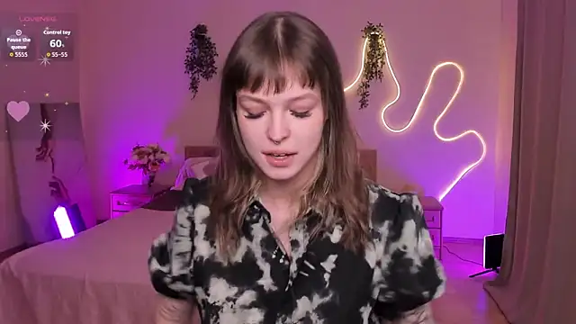 Snapshot of Lisa_Blossom chatting on March 19, 2026, 6:02 am Lisa Blossom online show from March 19, 2026, 6:02 am