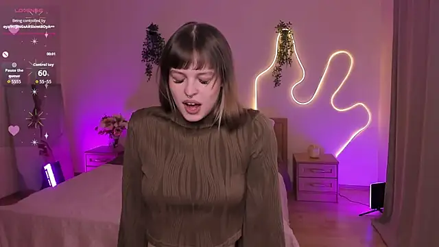 Snapshot of Lisa_Blossom chatting on March 27, 2026, 6:11 am Lisa Blossom online show from March 27, 2026, 6:11 am