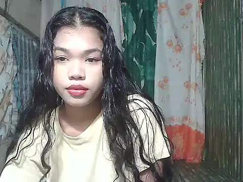 Snapshot of Sweetestsiner chatting on January 16, 2026, 5:00 am Sweetestsiner online show from January 16, 2026, 5:00 am