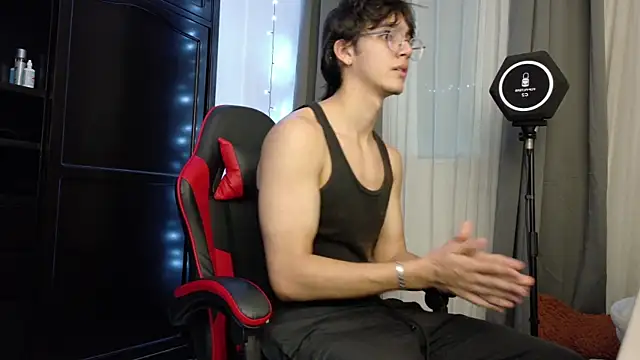 Snapshot of zeta_tgn chatting on April 15, 2026, 3:12 am zeta tgn online show from April 15, 2026, 3:12 am