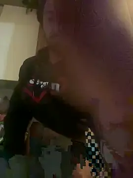 piacentino69 online show from October 23, 2025, 10:36 am