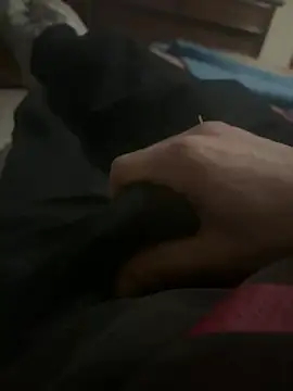 Snapshot of piacentino69 chatting on February 4, 2026, 6:14 pm piacentino69 online show from February 4, 2026, 6:14 pm