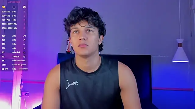 Leo Savage  online show from November 23, 2025, 3:27 am