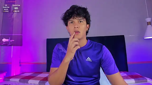 Leo Savage  online show from September 20, 2025, 4:17 am