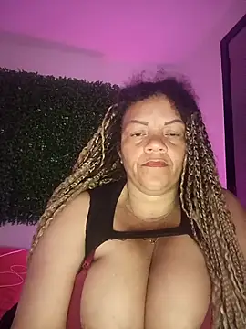 Snapshot of Eva_Luxei chatting on September 25, 2025, 12:44 pm Eva Luxei online show from September 25, 2025, 12:44 pm