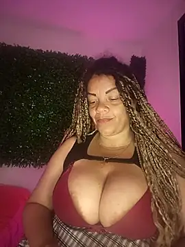 Snapshot of Eva_Luxei chatting on October 3, 2025, 12:28 pm Eva Luxei online show from October 3, 2025, 12:28 pm