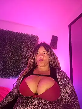 Snapshot of Eva_Luxei chatting on September 20, 2025, 9:03 am Eva Luxei online show from September 20, 2025, 9:03 am