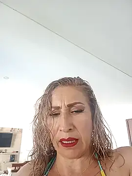 Snapshot of LilyQueen_cg chatting on June 30, 2026, 3:34 pm LilyQueen cg online show from June 30, 2026, 3:34 pm