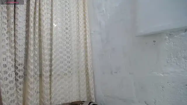 Snapshot of gabbyparker_ chatting on September 19, 2025, 8:29 am gabbyparker online show from September 19, 2025, 8:29 am