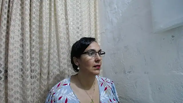 Snapshot of gabbyparker_ chatting on September 29, 2025, 9:38 am gabbyparker online show from September 29, 2025, 9:38 am