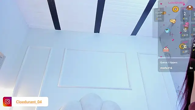 Cloedurant online show from April 6, 2026, 7:59 pm