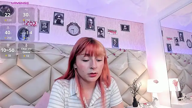 dafnne hall online show from October 23, 2025, 4:22 am