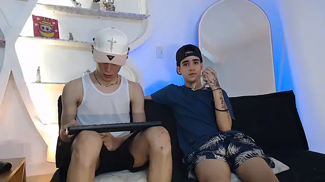 THREE GUYS HOT online show from September 13, 2025, 7:36 pm