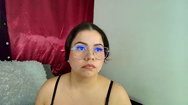 Snapshot of LilyRousee chatting on September 23, 2025, 6:04 pm LilyRousee online show from September 23, 2025, 6:04 pm