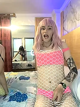 Snapshot of femdomroom chatting on April 11, 2026, 7:45 am femdomroom online show from April 11, 2026, 7:45 am