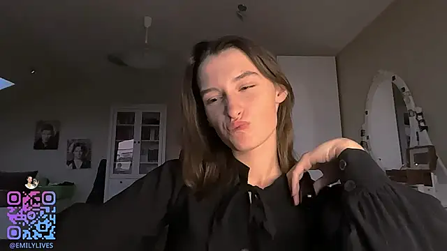 DarlineBrustera online show from October 26, 2025, 2:17 pm