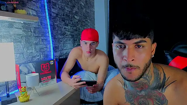 Theimperialboys  online show from April 17, 2026, 12:02 am