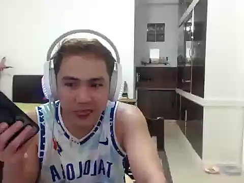 Snapshot of asianhottyboy chatting on January 14, 2026, 5:22 am asianhottyboy online show from January 14, 2026, 5:22 am